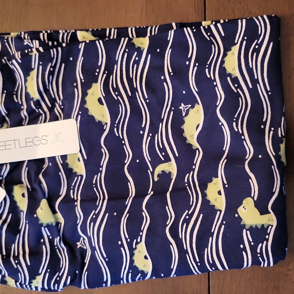 SWEETLEGS Lochness pattern